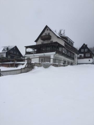 Appartement Dalzicht Geschikt Voor 4 Tot 5 Volwassenen Of 4 Volwassenen Plus 2 Kinderen Winterberg Luaran gambar